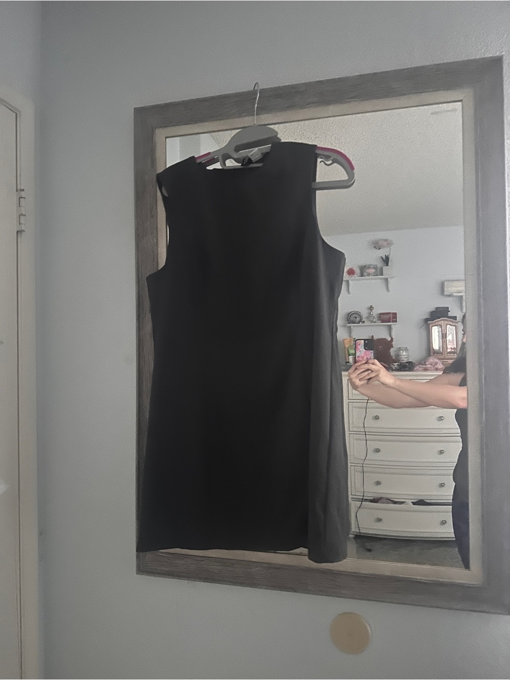 H&M Black Sleeveless Mini Shift Dress